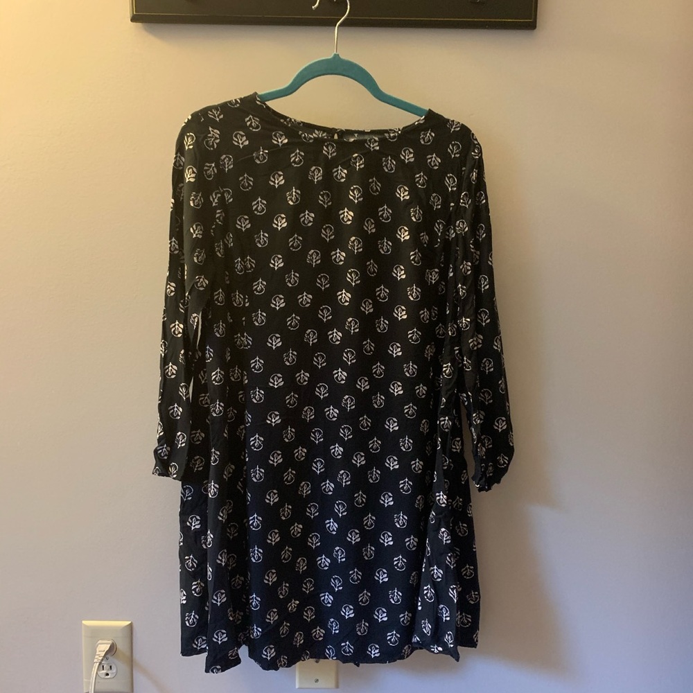 Old Navy Black Swing Dress